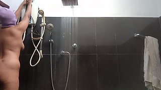 Stepbrother Fucks Stepsister’s Friends When I Have Free Time I'm with My Pussy with Big Boobs