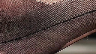 Seamed Nylon Feet & Extreme Heels