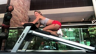Gina Gerson sport, gym fetish play