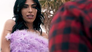 Avery Lust's Wild Trampoline Passion in Steamy Heat