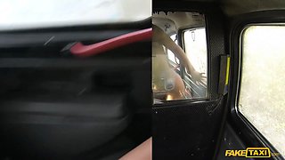 Faux taxi - english black nurse in london wants me to shoot my sperm inside