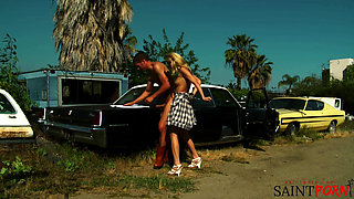 Tommy Bangs a Blonde Bitch on a Classic Car in Gta Porn