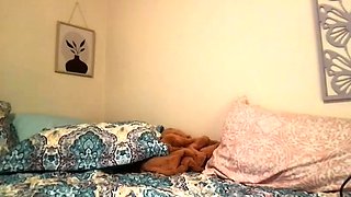 Emo teen Becka solo webcam masturbation