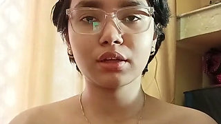 18+ Horny Girlfriend Showing Body & Big Boobs Desi Indian Bhabhi