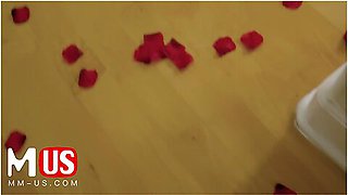 Sexy Indica Monroe Fucks The Guy Who Lives With Her