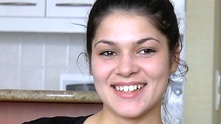 Suzy Belle With Innocent Face & Big Boobs Gets Anal On