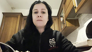 I Devour a Chicken and Shock Your Sensibility