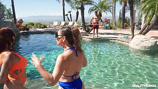 Lewd vixens mind-blowing sex video