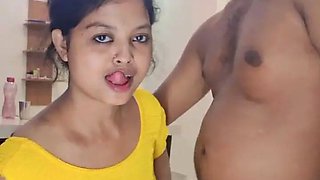 HOT VARGIN VABI SEX WITH BOYFRIEND