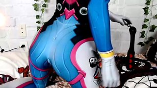 Blonde tight pussy babe solo toy fun in glamour masturbation