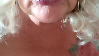 Hot in Nylons
