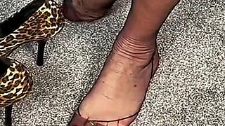 Vgq7 Aunty Sandra in a Dress She Can't Wear Out