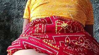 Homemade real desi sex video of his son's wife's big ass was to be squirted every day, father-in-law's land stood up, so father-in-law made daughter-in-law's thick ass cot.
