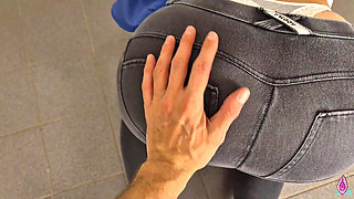 Wife Cheated on Quickie with the Thick Ass Cleaning Lady in the Bathroom - Litclit69