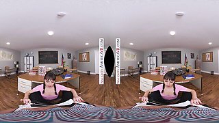 Mysterious Aria Valencia and Dan Damage at POV video