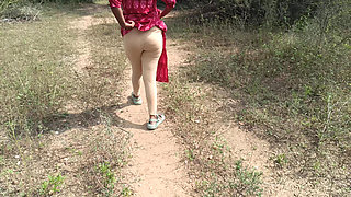 Housewife outdoor fuck