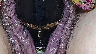 MILF Close up Dripping Pussy Play & Vibrator Masturbation