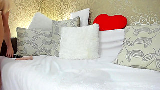 90min Nude Masturbation Squirt & Cum