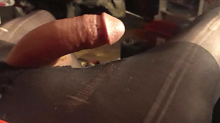 Hands free cumshot