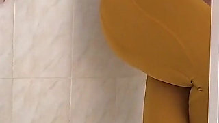 Pissing My Self Wearing Nylon Leggings in the Shower