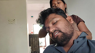 Indian Dehati young bhabhi aaur gav ka ladka aaj bhabhi ke bade bade boobs suma bhabhi bahot khush ho gai - boobs suking video hindi .