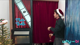 Why_not_bi - Pounding Photobooth