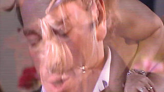 Outdoor Pussy Fisting Stretched Wide Gaping Wet