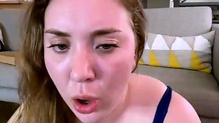 Big boob brunette masturbates on webcam