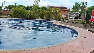 Sperm Floating in the Pool, Hard Sex in the Water, Double Orgasm