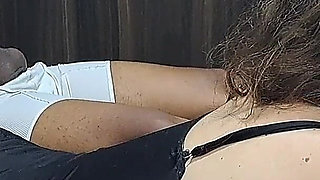 I Masturbate Watching My Stepsister's Ass