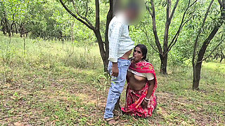 Sona Bhabhi fucked by a school student in forest,she first time  forest outdoor sex by her school life boy friend.