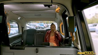 Fake cab - hot sweat-soaked ebony beauty cheats on her boyfriend