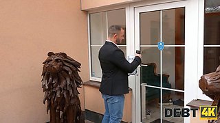 Debt4k. paying off the debt in the 69 posture