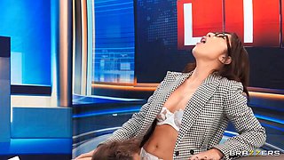 Nicole Doshi Dominates Wild Double Penetration Threesome in Newsroom with Scott Nails and Van Wylde