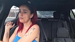 App Driver Catches Passenger Jerking Off From Behind!