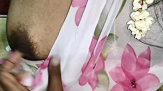 Hot sex  in home very hot body big nibbles nice pusssy sucking hot aunty beautiful sucking in bed