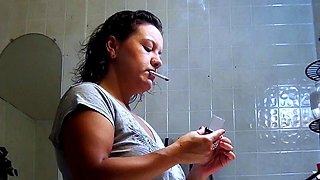 Smoking While Doing Makeup Alhana Winter Southern Charms