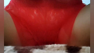 TURKISH MATURE WOMAN PLAYING TOY