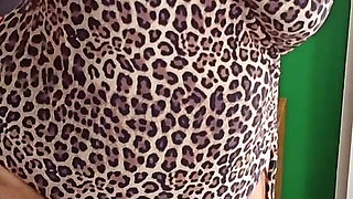 Take off My Bikini and Put on the New Swimsuit