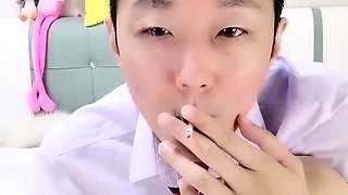 Big ass fetish ho toys her aching big ass hard