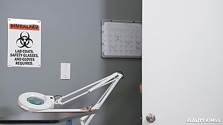 Nurse Nooky Episode 2: Patient Ethan Seeks Fucks Nurse Practitioner Lissa Aires