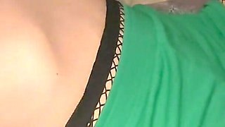 Sexy Babe Masturbating on the Bed