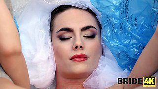 Brides Loady Blowjob