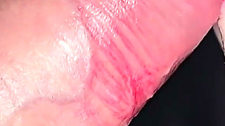 The Best Pig Mouth Close-up Smoking, Beautiful Oral Lip Cream and Huge Banging in a Moving Comb