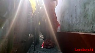 Village Wife Outdoor Fuck: Exclusive Video by Localsex31