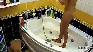 stepsister showers and shaves her twat (spy cam)