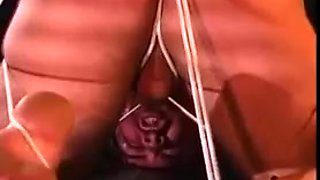 Chinese Domina binds up her gimp