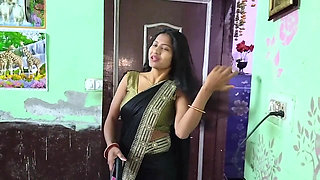 Eid Special Video. Beutiful Girl sex video. with new girlfriend, sex video after going home. Super Excilent timeing