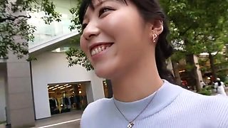 清楚な高身長Fカップ美女が亀頭フェラして3Pでビッチ感高まる