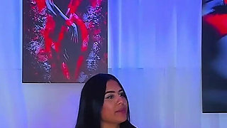 Lesbian Masturbates in the Shower Thinking About Me